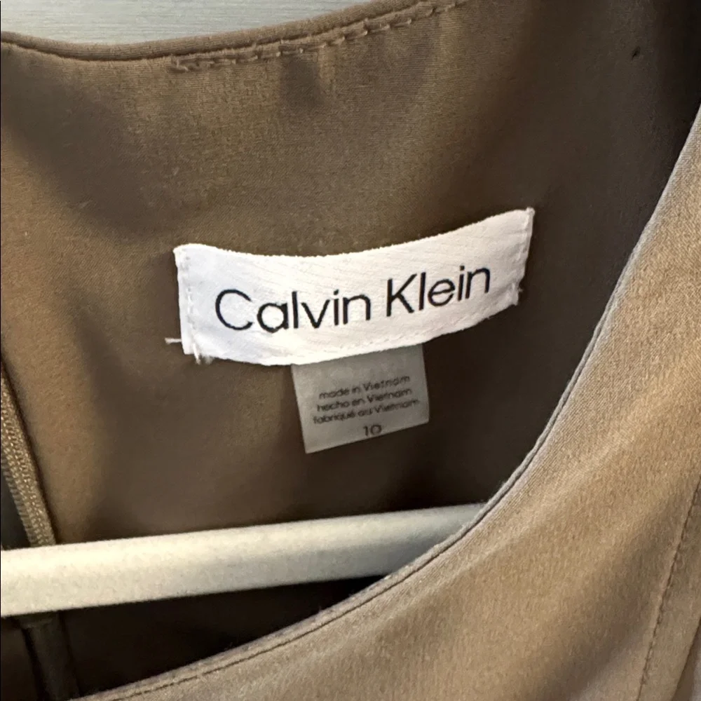NWT Calvin Klein Olive Dress - Size 10 - Picture 3 of 9